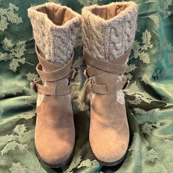 Steve Madden  P-Alpine Suede Knit Wedge Boots - Size 8 - Picture 4 of 11